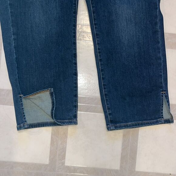 EXCELLENT CONDITION JUDY BLUE STRAIGHT LEG HI-RISE JEANS SIZE 15/32 - Picture 2 of 11